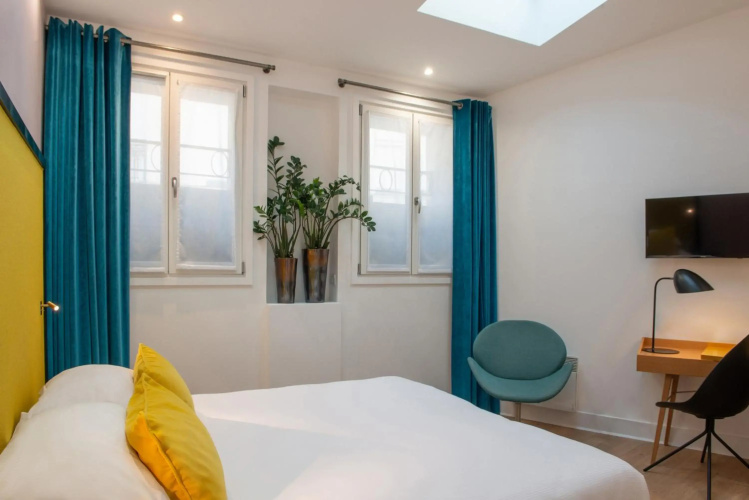 Hotel Arc de Triomphe