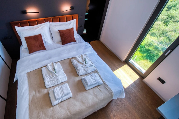 Crystal Holiday Residence II