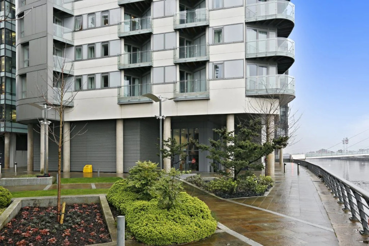 TheHeart Apartments by BridgeStreet Over view