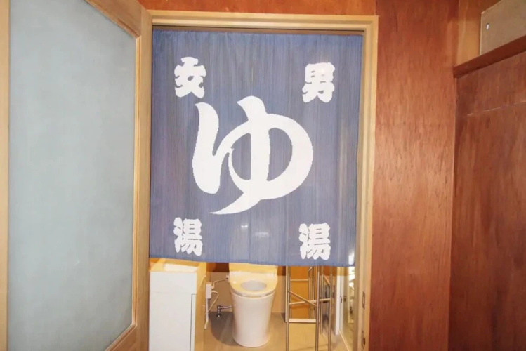 Indoor Camping Asakusa Ueno