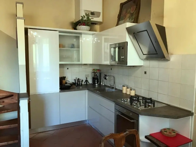 3 Bedrooms Apartment