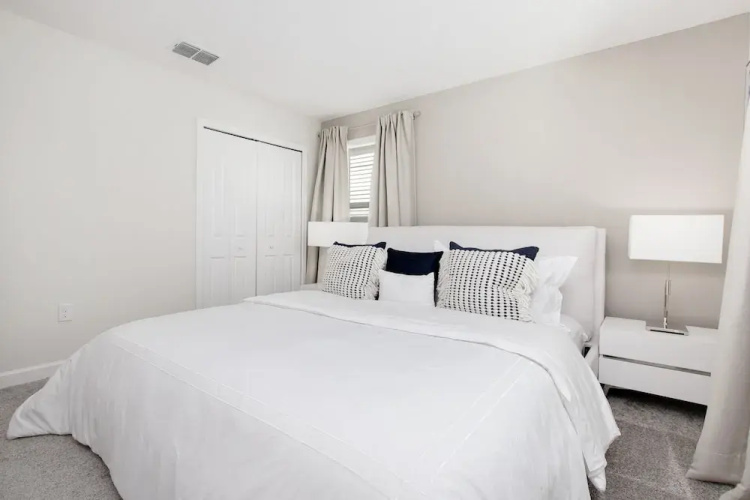 9 Bed 5 Ba Villa with Games, Pool & Spa
