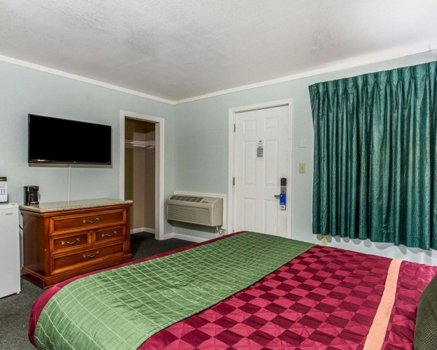 Sycamore Inn