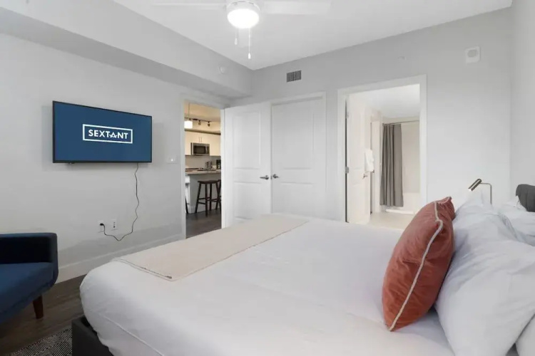 Biscayne Townhomes by Sextant