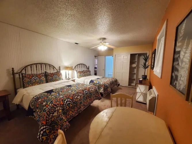 3 Bedrooms Family Apartment with courtyard view