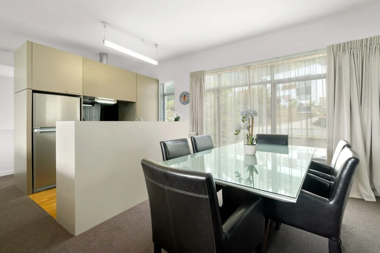 89/5a Tui Heights