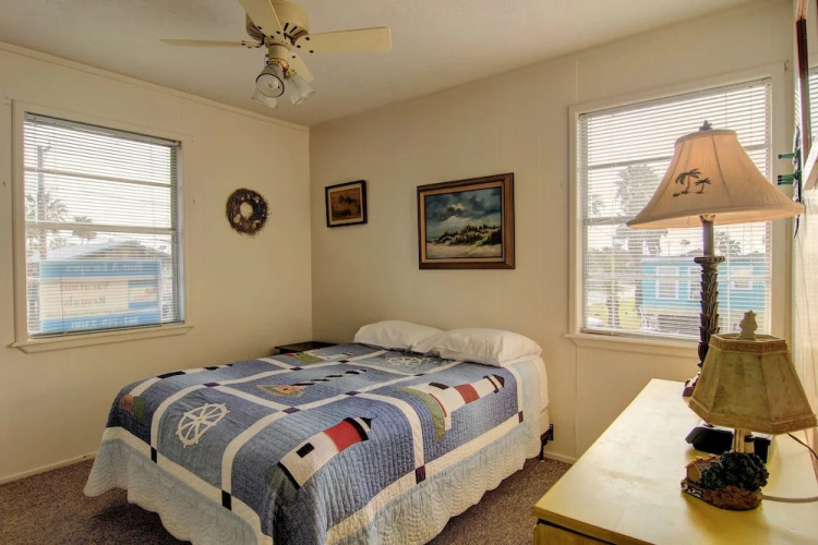 Harbor View CV411