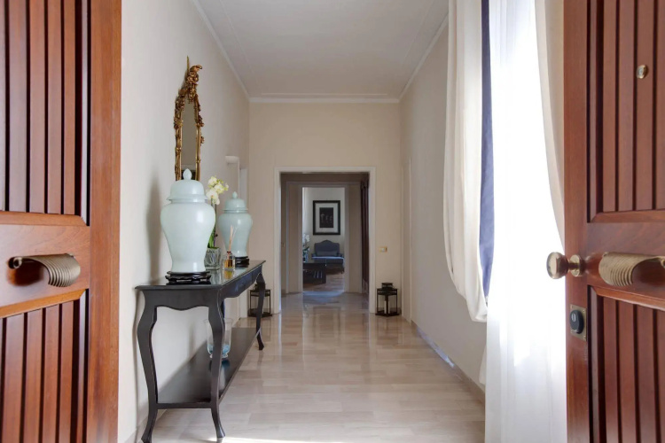 Kometa Suites & Apartments