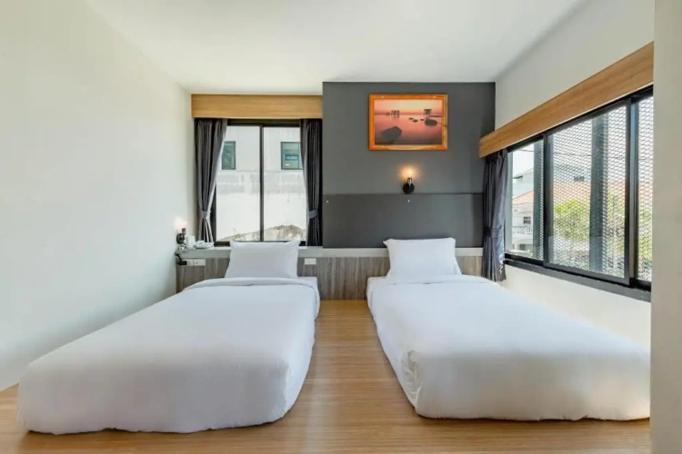 Deluxe Twin room