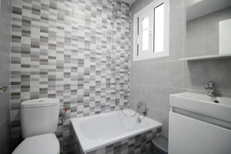 1062 Villa Picasso