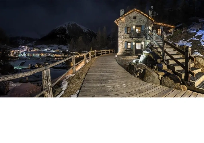 Double Chalet