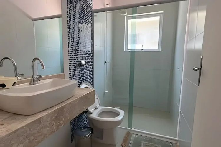 Casa com piscina em Boraceia