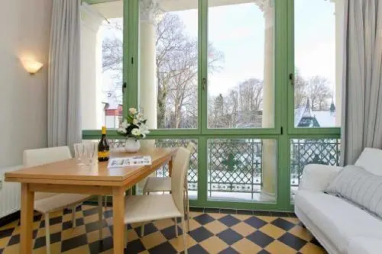 Villa am Ostseestrand 6
