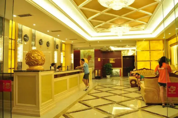 Airport First Class Hotel