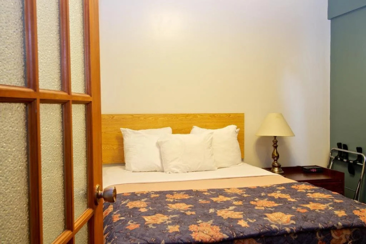 Northlander Motel