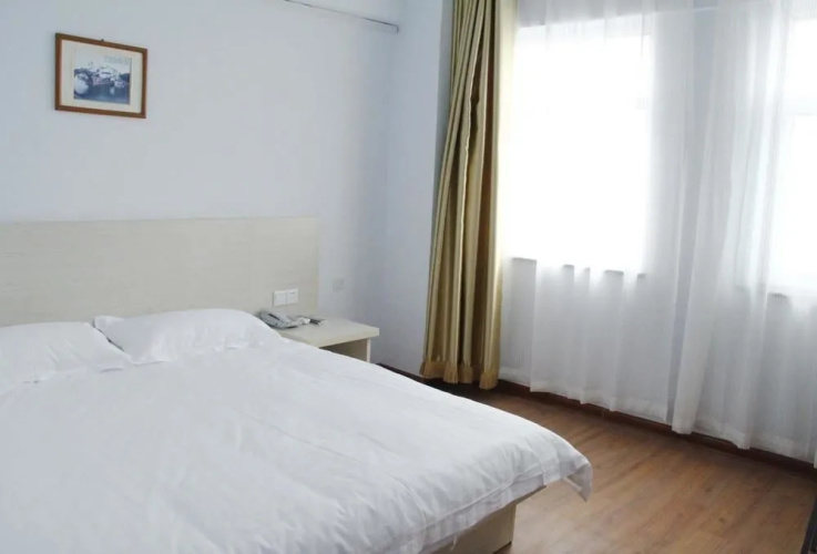 Jinghua Chain Hotel