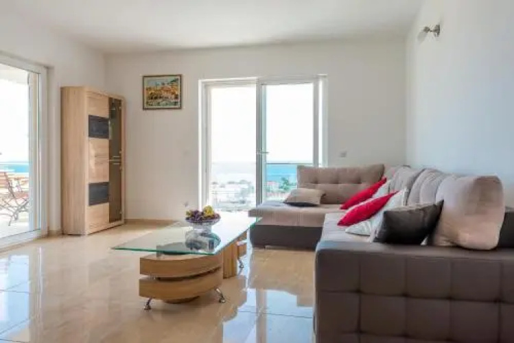 Apartment Blue Horizon