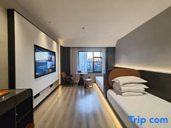 Premier Twin room