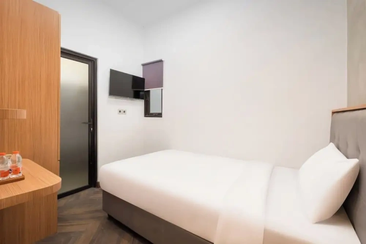 Deluxe Single room