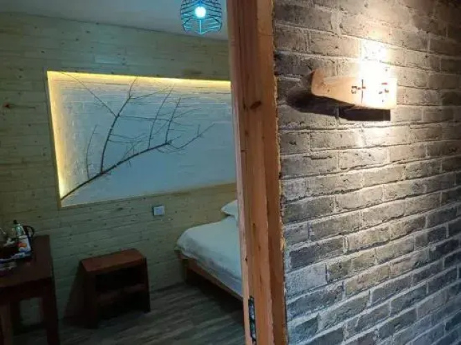 Huangyao Courtyard Inn
