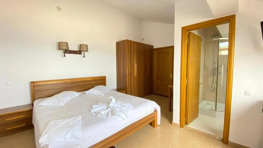 Standard Triple room with sea view
