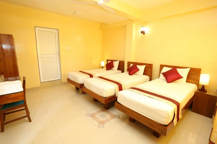 Superior Triple room