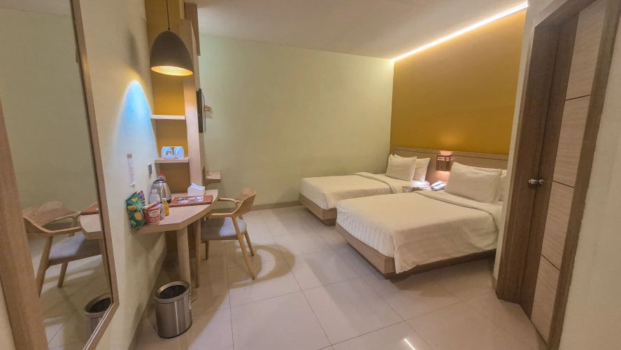 Deluxe Twin room