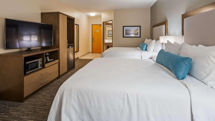 Best Western Plus Hudson I-94