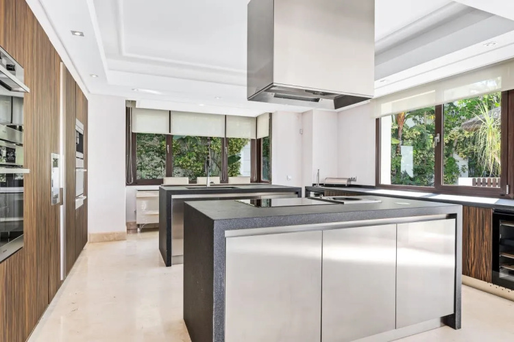 All About Le Reve Villa