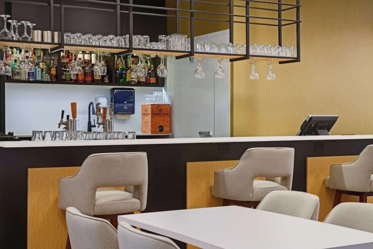 Microtel Inn & Suites By Wyndham Kelowna photo 31