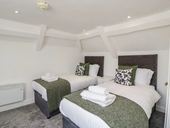 Alcombe House