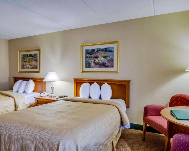 Standard Quadruple room