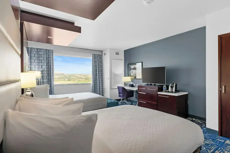 12 Tribes Resort Casino