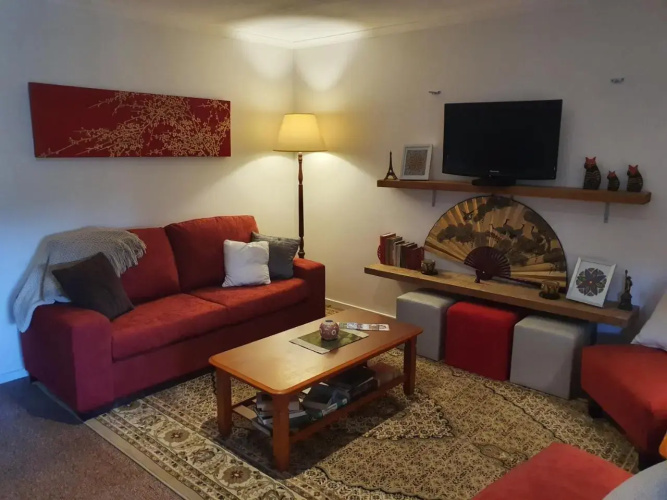 Oaktree Guest House