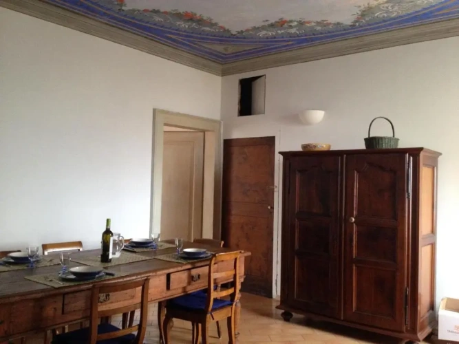 2 Bedrooms Cottage