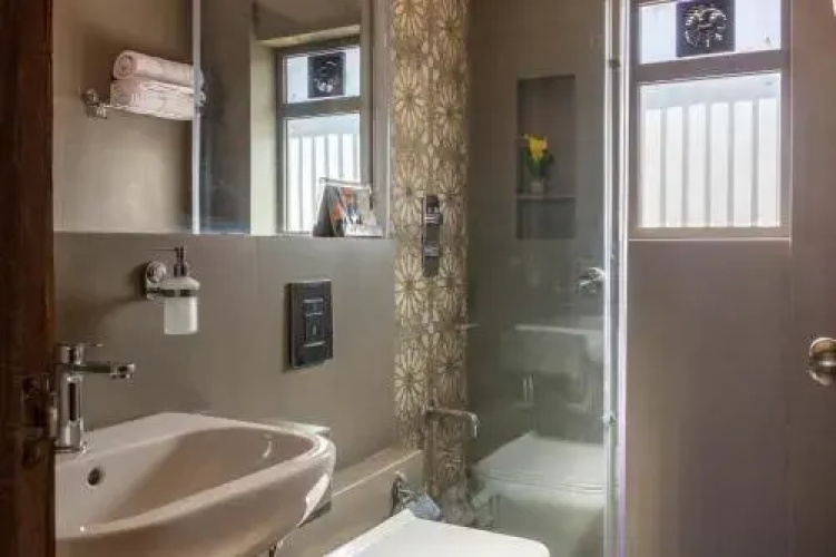 Hamida house 6BHK