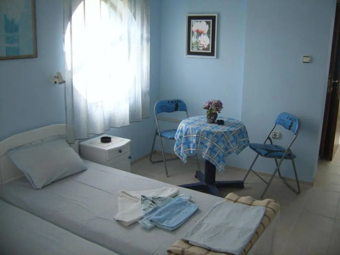 Andi Hotel