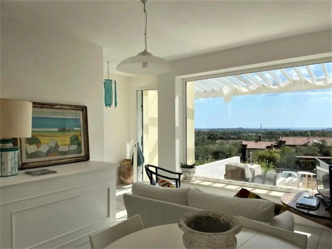 2 Bedrooms Cottage