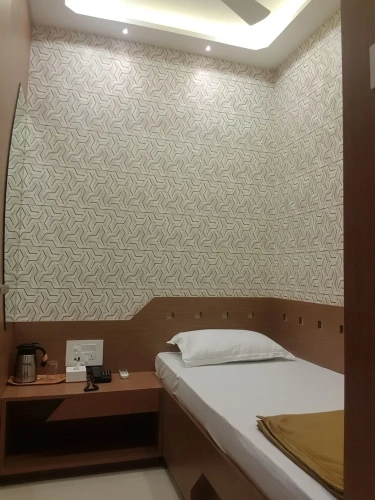 Deluxe Single room