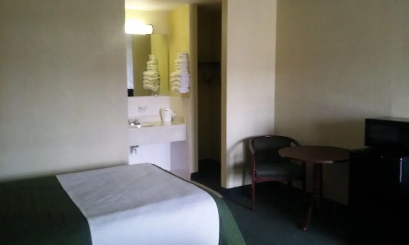 Sutton Lane Motel