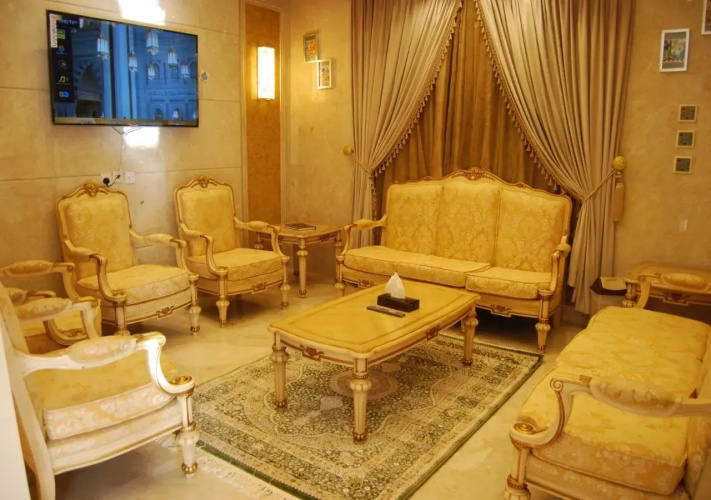 Al Mahmal Hotel Suites