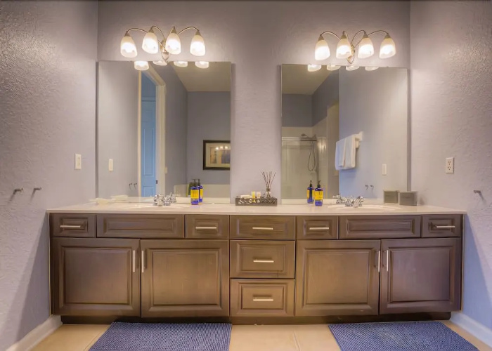 5048 Shoreway Loop #402,