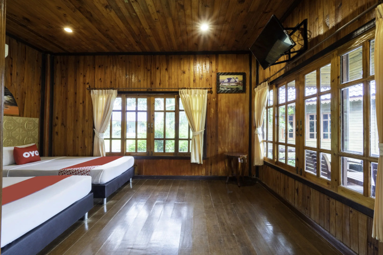 OYO 75336 Blue Resort & Spa