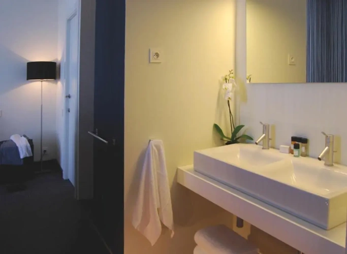 Standard Double room with view