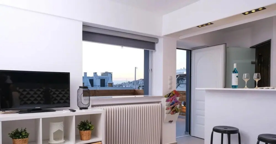 24m² Penthouse with 38m² Balcony Mpairaktari str