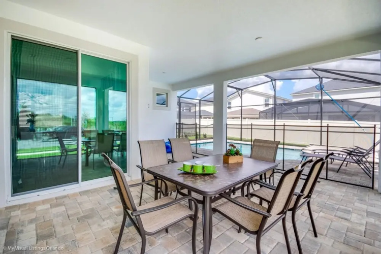 6bed 5Ba Villa Game Room Pool Spa