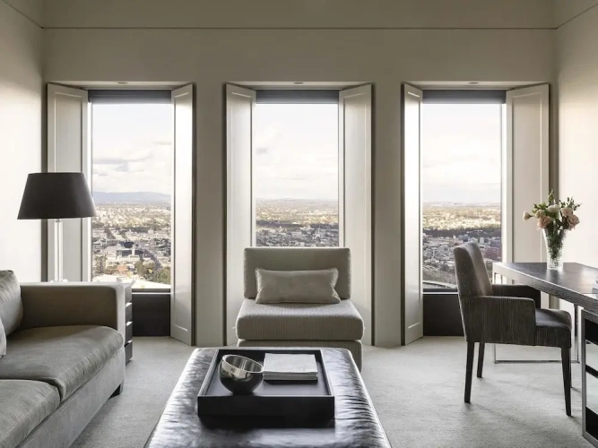 Deluxe Double Suite with city view