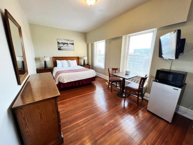 Economy Double room with city view