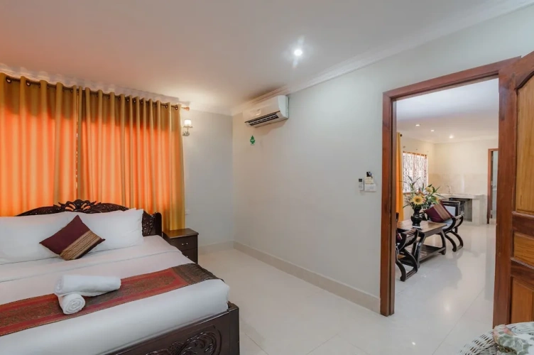 2 Bedrooms Standard Family room