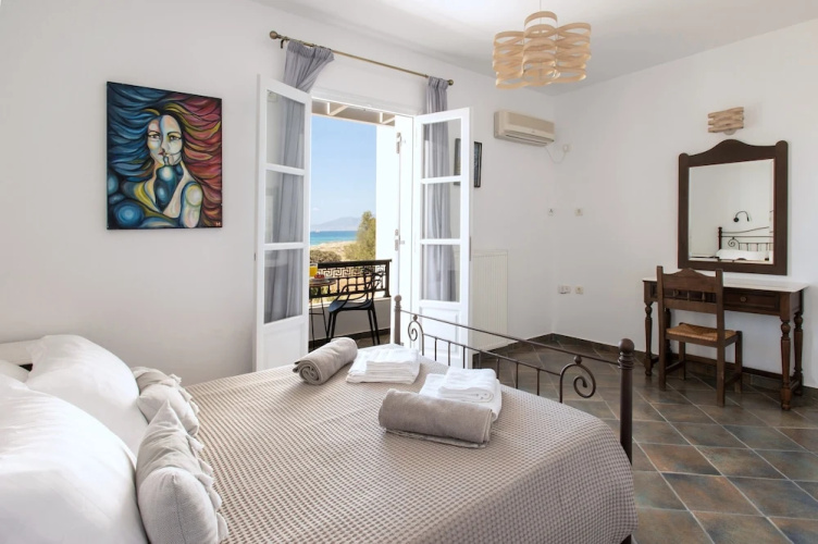 Sea Lilies Suites